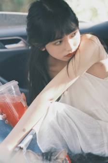 白嫩的18SEX少妇HD